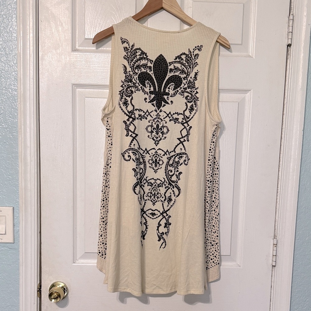 Vocal 90’s Studded Open Front Sleeveless Cardigan Size Small Cream‎ Color